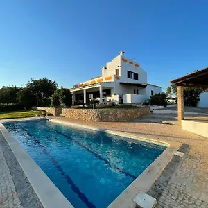 Villa Casa Esperança - Carefree Living With Pool&great Views, Olhão